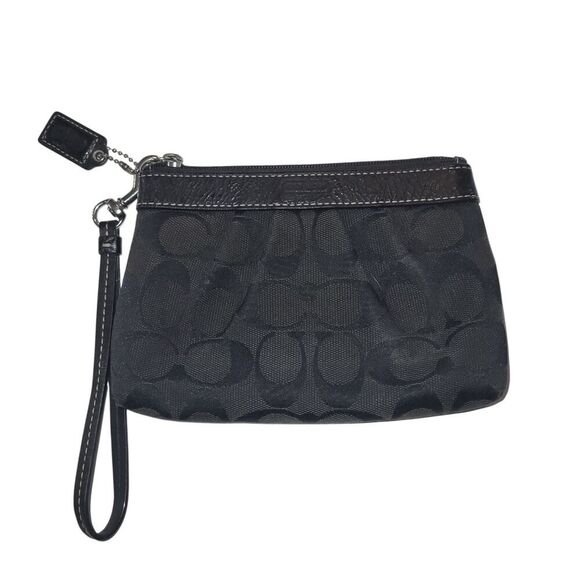 Coach Black Signature C Wristlet Pouch | Zippered Leather Trim & Handle 6 x 4" - Picture 1 of 6